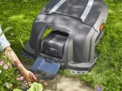 Gardena Abri Pour Robot Tondeuse SILENO City Et Life 15 Gardena Abri Pour Robot Tondeuse SILENO City Et Life -Motofaucheuse Soldes abri pour robot tondeuse sileno city et life abri universel pour robot tondeuse sileno gardena city et life 16018 0 1553687127 ws