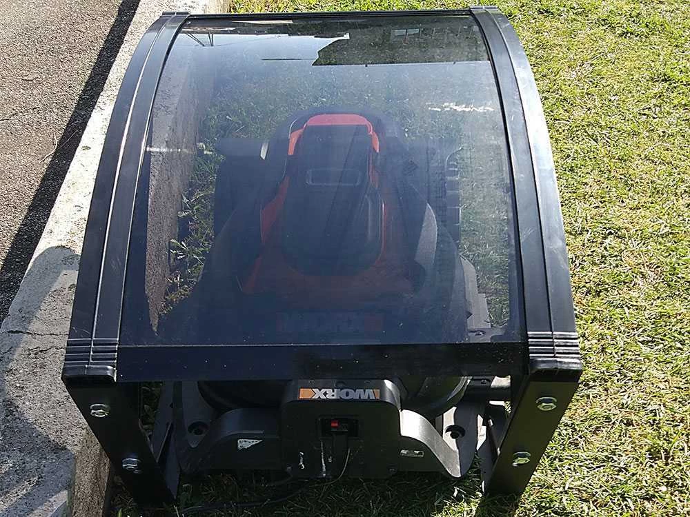 Abri Universel Pour Robot Tondeuse En Polycarbonate - Taille Large 15 Abri Universel Pour Robot Tondeuse En Polycarbonate - Taille Large – Image 13