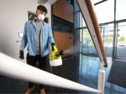 Atomiseur à Batterie Portatif RYOBI RY18FGA-0 -18V - SANS BATTERIE NI CHARGEUR