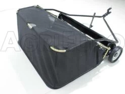 Balayeuse Remorquée D'1 M 22 Pour Tondeuses Autoportées Balai Ramasseur -Motofaucheuse Soldes balayeuse remorque d 1 m 22 pour tondeuses autoportes balai ramasseur balayeuse geotech 6750 0 1422459345 IMG 8428