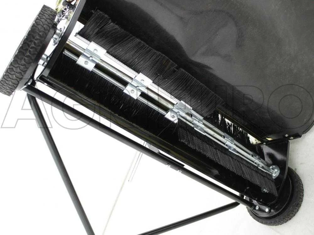 Balayeuse Remorquée Pour Tracteurs Tondeuses Autoportées (à Traction) - Balai Ramasseur 10 Balayeuse Remorquée Pour Tracteurs Tondeuses Autoportées (à Traction) - Balai Ramasseur – Image 8