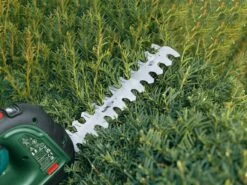 Bosch AdvancedShear18V - Cisaille à Batterie - 18V - SANS BATTERIE NI CHARGEUR DE BATTERIE 31 Bosch AdvancedShear18V - Cisaille à Batterie - 18V - SANS BATTERIE NI CHARGEUR DE BATTERIE -Motofaucheuse Soldes bosch advancedshear18v cisaille batterie 18v sans batterie ni chargeur de batterie caractristiques principales 43907 5 1692283965 IMG 64de343d4c60f