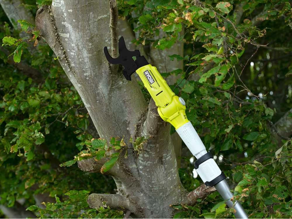 Échenilloir à Batterie RYOBI RY18PLA-0 - 18V - SANS BATTERIE NI CHARGEUR 5 Échenilloir à Batterie RYOBI RY18PLA-0 - 18V - SANS BATTERIE NI CHARGEUR – Image 3