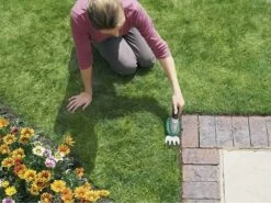 Cisaille à Batterie Pour Pelouse Bosch ISIO3 - Lame Gazon Et Lame Haies 35 Cisaille à Batterie Pour Pelouse Bosch ISIO3 - Lame Gazon Et Lame Haies -Motofaucheuse Soldes cisaille batterie pour pelouse bosch isio3 lame gazon et lame haies caractristiques principales 30008 2 1624277753 IMG 60d082f9154eb