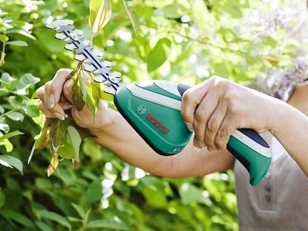 Cisaille à Batterie Pour Pelouse Bosch ISIO3 - Lame Gazon Et Lame Haies 11 Cisaille à Batterie Pour Pelouse Bosch ISIO3 - Lame Gazon Et Lame Haies – Image 9