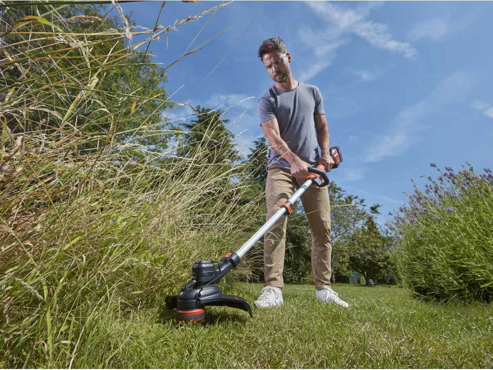 Black & Decker Coupe-bordure à Batterie BLACK&DECKER BCSTE636L1-QW - Batterie 36V 6 Black & Decker Coupe-bordure à Batterie BLACK&DECKER BCSTE636L1-QW - Batterie 36V – Image 4