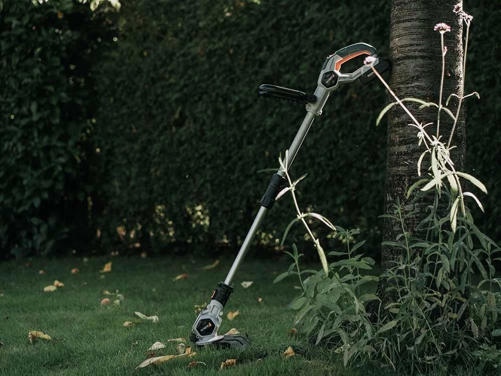 Coupe-bordures électrique à Batterie Batavia - SANS BATTERIE NI CHARGEUR 15 Coupe-bordures électrique à Batterie Batavia - SANS BATTERIE NI CHARGEUR – Image 13