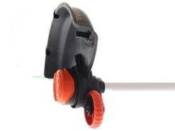 Coupe-bordures électrique Black & Decker GL7033-QS Avec Moteur Monophasé De 700W -Motofaucheuse Soldes coupe bordures lectrique black decker gl7033 qs avec moteur monophas de 700w moteur et tte de coupe 17398 7 1562340074 17381 7 1562252987 IMG 0737
