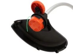 Coupe-bordures électrique Black & Decker GL7033CAKIT-QS - 700W -Motofaucheuse Soldes coupe bordures lectrique black decker gl7033cakit qs 700w moteur et tte de coupe 24651 3 1596031097 IMG 5f218079db147