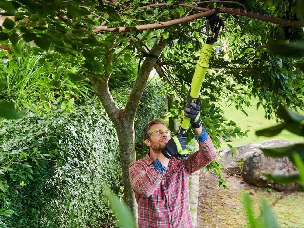 Coupe-branches à Batterie RYOBI OLP1832BX - 18V - Diamètre De 32mm - SANS BATTERIE ET SANS CHARGEUR 8 Coupe-branches à Batterie RYOBI OLP1832BX - 18V - Diamètre De 32mm - SANS BATTERIE ET SANS CHARGEUR – Image 6