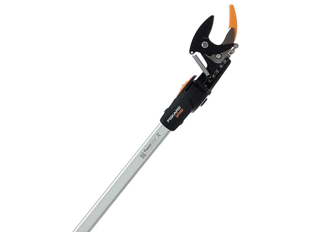 Coupe-branches Professionnel Fiskars UPX82 - Perche Fixe 158 Cm Ø 32 Mm - Sécateur 19 Coupe-branches Professionnel Fiskars UPX82 - Perche Fixe 158 Cm Ø 32 Mm - Sécateur – Image 17