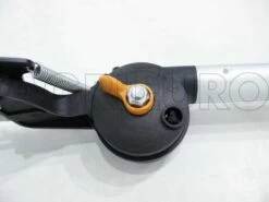 Coupe-branches Télescopique Professionnel Fiskars UP86 - Perche 240/400 Cm + Scie Manuelle 45 Cm - Ø 32mm 38 Coupe-branches Télescopique Professionnel Fiskars UP86 - Perche 240/400 Cm + Scie Manuelle 45 Cm - Ø 32mm -Motofaucheuse Soldes coupe branches tlescopique professionnel fiskars up86 perche 240 400 cm scie manuelle 45 cm 32mm tte de coupe inclinable avec scie de 450 mm 6506 1 1415706432 IMG 7100