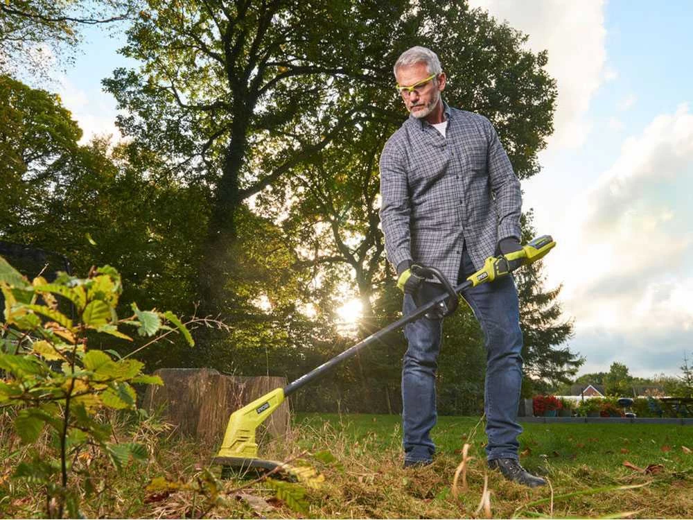 Débroussailleuse à Batterie RYOBI RY36LT33A-120 - 36v - 2.0 Ah - Coupe De 28-33cm 10 Débroussailleuse à Batterie RYOBI RY36LT33A-120 - 36v - 2.0 Ah - Coupe De 28-33cm – Image 8