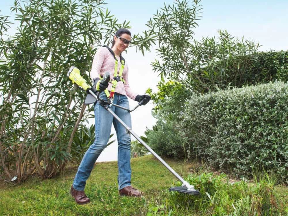 Ryobi Débroussailleuse à Batterie RYOBY RBC18X20B4F - 18V - 4Ah - Diamètre De Coupe 20cm 4 Ryobi Débroussailleuse à Batterie RYOBY RBC18X20B4F - 18V - 4Ah - Diamètre De Coupe 20cm – Image 2