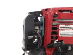 Débroussailleuse à Essence ATH 35 Z - 4 Temps Moteur Honda GX 35 - Portée à Dos 37 Débroussailleuse à Essence ATH 35 Z - 4 Temps Moteur Honda GX 35 - Portée à Dos -Motofaucheuse Soldes dbroussailleuse essence ath 35 z 4 temps moteur honda gx 35 porte dos le moteur honda 16583 0 1557413077 IMG 2675