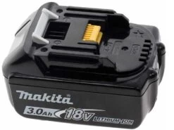 Débroussailleuse Multifonctions à Batterie Makita - élagueuse Et Taille-haies - 36V 3Ah -Motofaucheuse Soldes dbroussailleuse multifonctions batterie makita lagueuse et taille haies 36v 3ah batterie au lithium ion chargeur 28888 7 1620388105 IMG 6095290913001