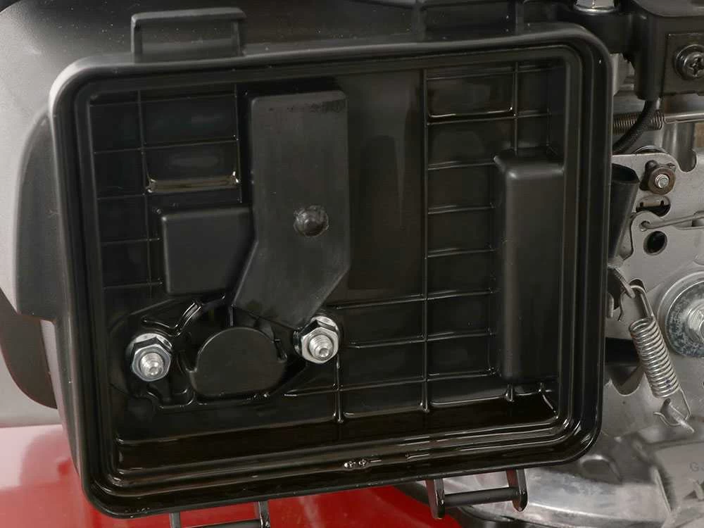 Débroussailleuse à Roues à Essence Autotractée Benassi MD 555 H - Honda GCVx 170 17 Débroussailleuse à Roues à Essence Autotractée Benassi MD 555 H - Honda GCVx 170 – Image 15