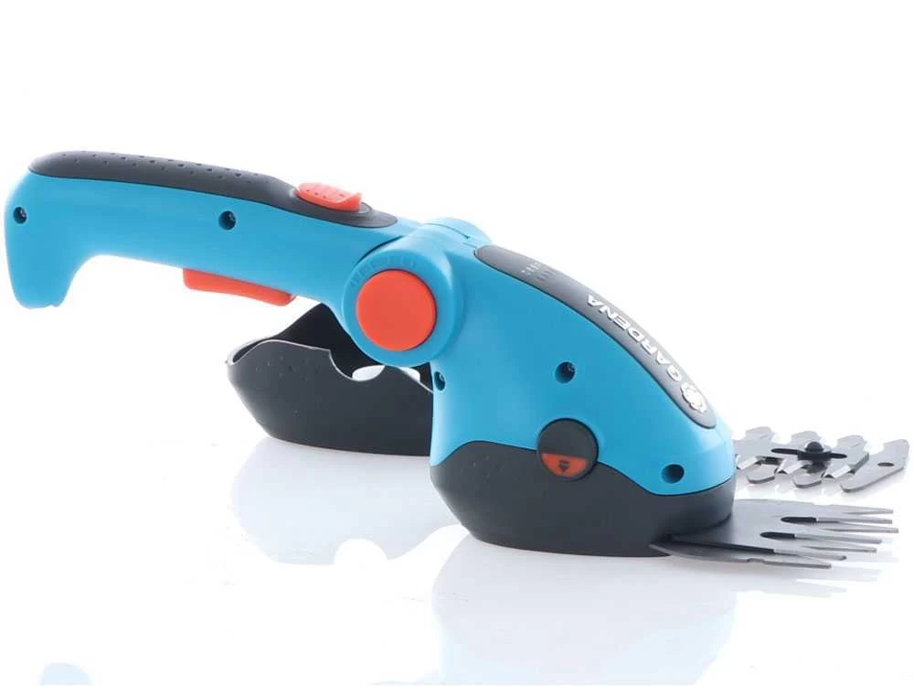 Gardena ComfortCut - Cisaille à Gazon Avec Batterie Intégrée - 3.6V 3Ah 4 Gardena ComfortCut - Cisaille à Gazon Avec Batterie Intégrée - 3.6V 3Ah – Image 2