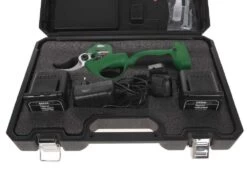 GreenBay TopCut 40 - Sécateur électrique De Taille - 2x 21V 4Ah -Motofaucheuse Soldes greenbay topcut 40 scateur lectrique de taille 2x 21v 4ah scateur lectrique de taille greenbay topcut 40 40724 6 1679320847 IMG 6418670f30ea5