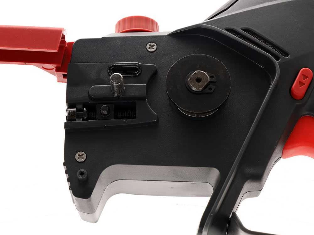 Élagueuse électrique à Batterie Zanon ZP 130 - 2 Batteries Incluses 12 Élagueuse électrique à Batterie Zanon ZP 130 - 2 Batteries Incluses – Image 10