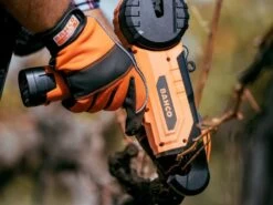 Lieuse Pour Vignoble électrique à Batterie Bahco BCL40IB- 2 Batteries Et Chargeur Inclus -Motofaucheuse Soldes lieuse pour vignoble lectrique batterie bahco bcl40ib 2 batteries et chargeur inclus lieuse pour vignes batterie bahco bcl40ib 28085 0 1617786454 IMG 606d76560d6a2