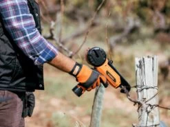 Lieuse Pour Vignoble électrique à Batterie Bahco BCL40IB- 2 Batteries Et Chargeur Inclus -Motofaucheuse Soldes lieuse pour vignoble lectrique batterie bahco bcl40ib 2 batteries et chargeur inclus lieuse pour vignes batterie bahco bcl40ib 28085 0 1617786454 IMG 606d7656b8dbb