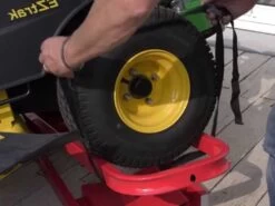 Lève Tondeuse Professionnel Pour Autoportée, élévateur Pour Maintenance - Max 500 Kg -Motofaucheuse Soldes lve tondeuse professionnel pour autoporte lvateur pour maintenance max 500 kg lvateur de tondeuses autoportes 5907 0 1554469540 4444