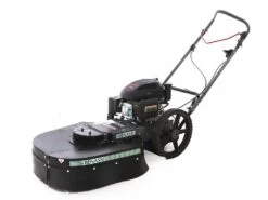 Motobalayeuse-débroussailleuse à Roues Poussée Benassi MD 550 - Moteur à Essence 196 Cc. -Motofaucheuse Soldes motobalayeuse dbroussailleuse roues pousse benassi md 550 moteur essence 196 cc motobalayeuse dbroussailleuse roues essence benassi md 550 15790 10 1551946766 IMG 0366