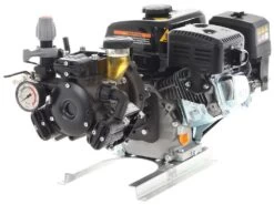 Motopompe De Pulvérisation Thermique- Pompe Comet APS 41 - Moteur Essence Loncin 5 CV -Motofaucheuse Soldes motopompe de pulvrisation thermique pompe comet aps 41 moteur essence loncin 5 cv pompe comet aps 41 1047 6 1583421688 IMG 8728