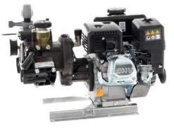 Motopompe De Pulvérisation Thermique- Pompe Comet APS 41 - Moteur Essence Loncin 5 CV -Motofaucheuse Soldes motopompe de pulvrisation thermique pompe comet aps 41 moteur essence loncin 5 cv pompe comet aps 41 1047 6 1583421688 IMG 8731