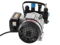 Motopompe électrique De Pulvérisation Comet MC 18 Avec Moteur Monophasé 25 Motopompe électrique De Pulvérisation Comet MC 18 Avec Moteur Monophasé -Motofaucheuse Soldes motopompe lectrique de pulvrisation comet mc 18 avec moteur monophas motopompe lectrique comet mc18 1033 4 1580745648 IMG 2819