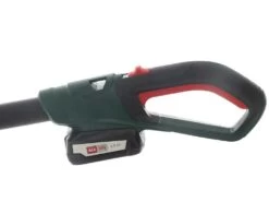 Perche D'élagage à Batterie Sur Perche Téléscopique BOSCH UniversalChainPole 18V 33 Perche D'élagage à Batterie Sur Perche Téléscopique BOSCH UniversalChainPole 18V -Motofaucheuse Soldes perche d lagage batterie sur perche tlscopique bosch universalchainpole 18v caractristiques principales 17659 7 1564413330 IMG 3754