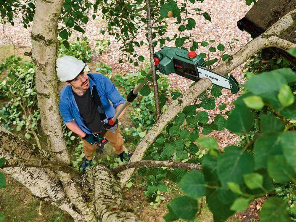 Perche D'élagage à Batterie Sur Perche Téléscopique BOSCH UniversalChainPole 18V 12 Perche D'élagage à Batterie Sur Perche Téléscopique BOSCH UniversalChainPole 18V – Image 10