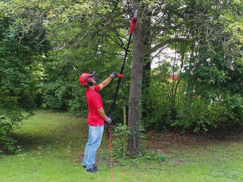 Perche élagueuse 750W Einhell GC-EC 750 T Avec Perche Télescopique En Fibre De Verre 3 Perche élagueuse 750W Einhell GC-EC 750 T Avec Perche Télescopique En Fibre De Verre