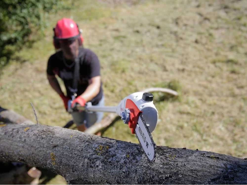 Perche élagueuse électrique IKRA IEAS 750 Télescopique - Tronçonneuse 12 Perche élagueuse électrique IKRA IEAS 750 Télescopique - Tronçonneuse – Image 10