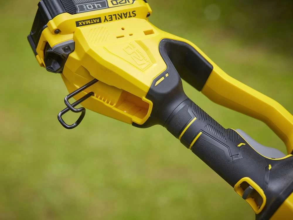 Perche élagueuse Télescopique Réglable STANLEY FATMAX V20 - Batterie 18V 4AH 19 Perche élagueuse Télescopique Réglable STANLEY FATMAX V20 - Batterie 18V 4AH – Image 17