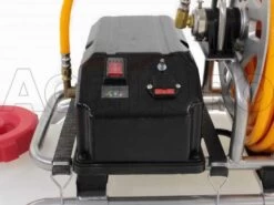 Pompe De Pulvérisation électrique à Batterie Sur Chariot GeoTech SP 520 E -Motofaucheuse Soldes pompe de pulvrisation lectrique batterie sur chariot geotech sp 520 e moteur lectrique batterie 10711 4 1496832810 IMG 8316