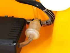 Pompe De Pulvérisation électrique à Trolley ARCO Froggy Baby - Réservoir De 10L -Motofaucheuse Soldes pompe de pulvrisation lectrique trolley arco froggy baby rservoir de 10l caractristiques gnrales 15513 4 1548837563 IMG 7740