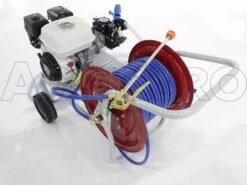 Pulvérisateur Thermique Sur Brouette Comet MC 25 - Moteur Essence Honda GP 160 32 Pulvérisateur Thermique Sur Brouette Comet MC 25 - Moteur Essence Honda GP 160 -Motofaucheuse Soldes pulvrisateur thermique sur brouette comet mc 25 moteur essence honda gp 160 pompe comet mc25 avec moteur honda gp 160 sur brouette 2093 0 1427875342 pompa carrello mc25 gp160 n 32