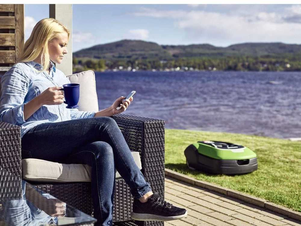 Robot Tondeuse Greenworks OPTIMOW 15 GRL115 - Tondeuse Avec Câble Périmétrique 20 Robot Tondeuse Greenworks OPTIMOW 15 GRL115 - Tondeuse Avec Câble Périmétrique – Image 18