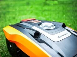 Robot Tondeuse Yard Force Compact 400RiS - Gestion Via App - Capteurs IRadar 38 Robot Tondeuse Yard Force Compact 400RiS - Gestion Via App - Capteurs IRadar -Motofaucheuse Soldes robot tondeuse yard force compact 400ris gestion via app capteurs iradar l intelligence du robot yard force 36094 22 1659521683 IMG 62ea4a9399c7a