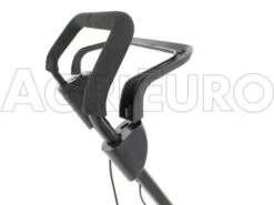 Scarificateur électrique à Lames Et à Louchets GeoTech SC 1400 E - Moteur De 1400 Watts -Motofaucheuse Soldes scarificateur electrique a lames et a louchets geotech sc 1400 e moteur de 1400 watts commandes disponibles hauteur reglable et autres caracteristiques 10296 4 1489765787 IMG 0136