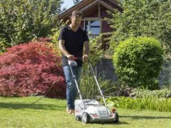 Scarificateur électrique IKRA IEVL 1532 - Scarificateur Et Aérateur - 1500 Watts -Motofaucheuse Soldes scarificateur electrique ikra ievl 1532 scarificateur et aerateur 1500 watts scarificateur electrique ikra ievl 1532 18640 4 1573555512 81yJgldlu5L. AC SL1000