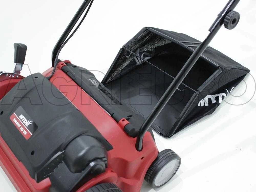 Scarificateur électrique à Lames Fixes MTD SMART 30 VE - Moteur 1200 Watts 19 Scarificateur électrique à Lames Fixes MTD SMART 30 VE - Moteur 1200 Watts – Image 17
