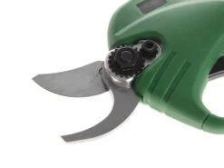 Sécateur De Taille à Batterie GreenBay TopCut 28 - 2 Batteries De 16.8V - 2Ah -Motofaucheuse Soldes scateur de taille batterie greenbay topcut 28 2 batteries de 16 8v 2ah points forts 34917 5 1653999074 IMG 629605e2978a3