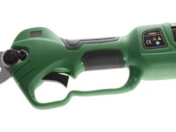 Sécateur De Taille à Batterie GreenBay TopCut 28 - 2 Batteries De 16.8V - 2Ah -Motofaucheuse Soldes scateur de taille batterie greenbay topcut 28 2 batteries de 16 8v 2ah points forts 34917 5 1653999074 IMG 629605e2a6f82