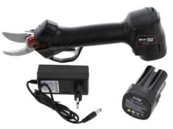 Sécateur électrique à Batterie Blue Bird PS 21-25 - 2 Batteries Incluses - 14.4 V Et 2Ah - Ø 25 Mm -Motofaucheuse Soldes scateur lectrique batterie blue bird ps 21 25 2 batteries incluses 14 4 v et 2ah 25 mm batterie aux ions de lithium 14 4v 2ah 32319 2 1640259529 IMG 61c45fc9b442a