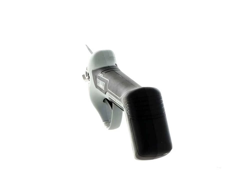 Sécateur électrique à Batterie Volpi KV220 - Avec Batterie Intégrée De 7.2V/4.0 Ah 18 Sécateur électrique à Batterie Volpi KV220 - Avec Batterie Intégrée De 7.2V/4.0 Ah – Image 16