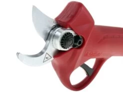 Sécateur électrique De Taille ARCHMAN FE05-30 - 2X16.8V 2.5Ah 39 Sécateur électrique De Taille ARCHMAN FE05-30 - 2X16.8V 2.5Ah -Motofaucheuse Soldes scateur lectrique de taille archman fe05 30 2x16 8v 2 5ah points forts 39762 5 1675266056 IMG 63da880835991