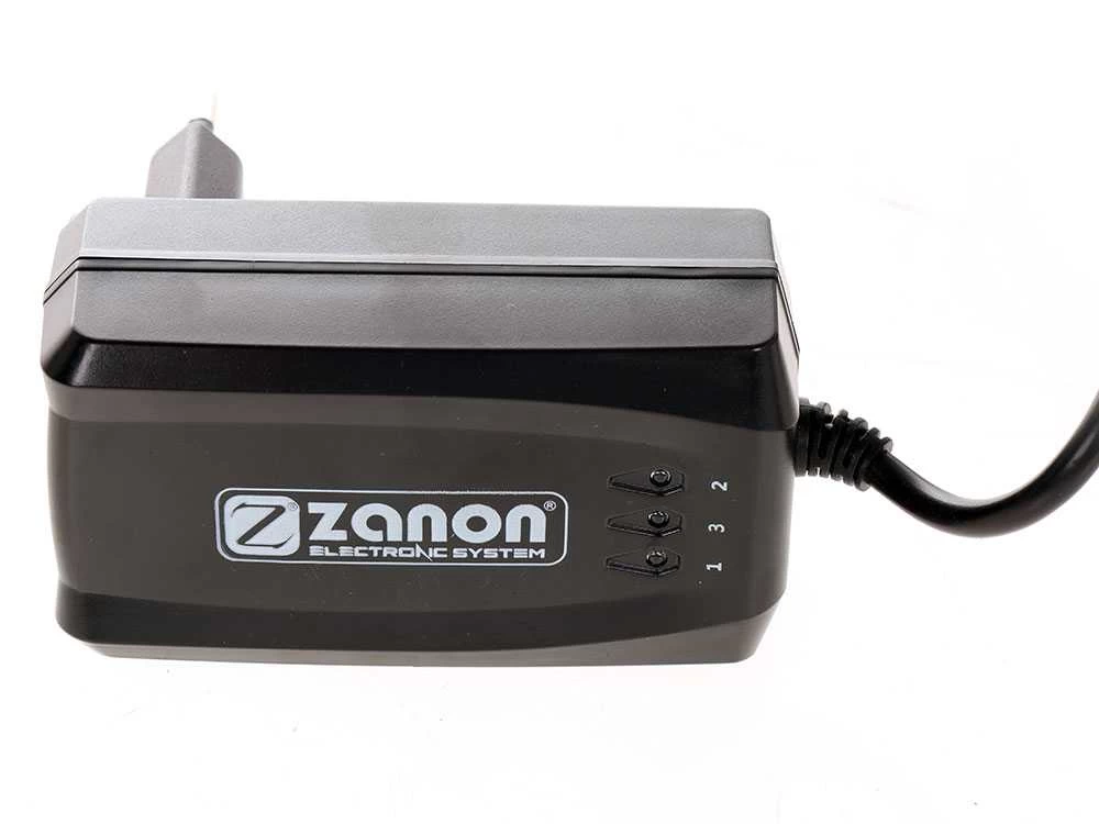 Sécateur électrique De Taille Zanon ZM 32 - Coupe 32 Mm - 3 Batteries De 16.8V/2.5Ah 21 Sécateur électrique De Taille Zanon ZM 32 - Coupe 32 Mm - 3 Batteries De 16.8V/2.5Ah – Image 19